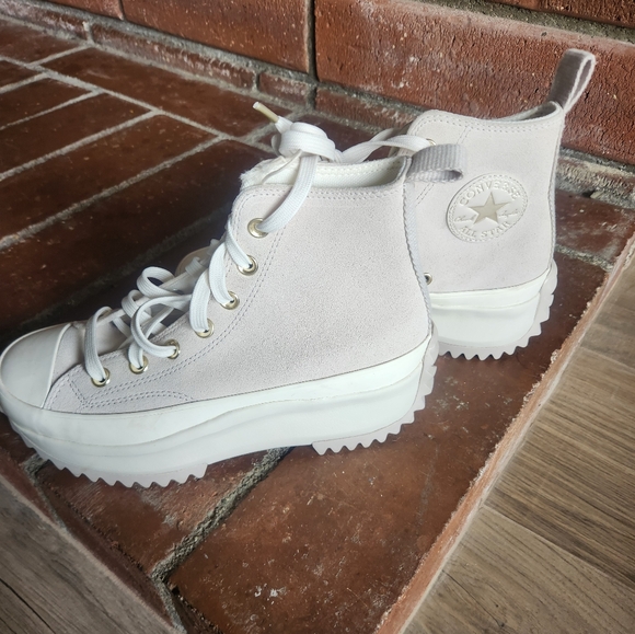 NWOT Converse Run Star Hike Platform Earthy Neutral Hitop - Picture 2 of 5